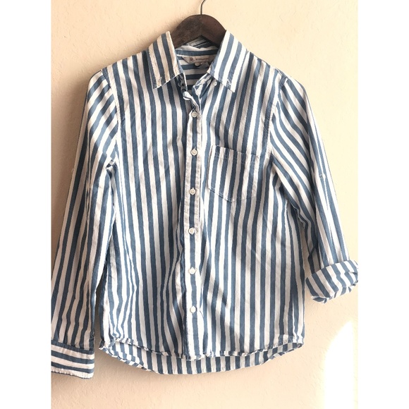 BCBG Light Blue & White Striped Button-Up - Picture 1 of 3